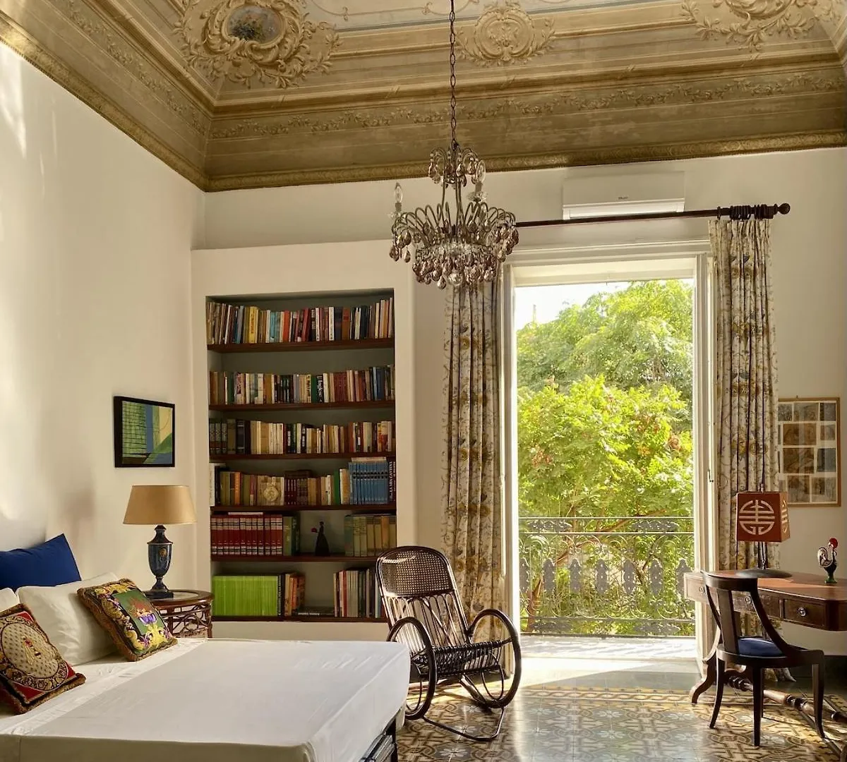 The House Of Paintings La Casa Dei Quadri Villa Palermo Holiday home